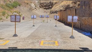 הצבנו 6 מטרות כפולות במרחק 10, 20 ו-30 מטר