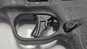 מבחן Smith & Wesson Performance Center M&P9 Shield Plus Carry Comp