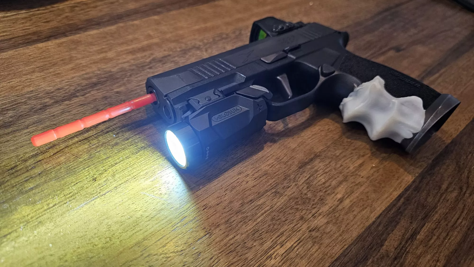 מבחן פנס HOLOSUN P.ID-K