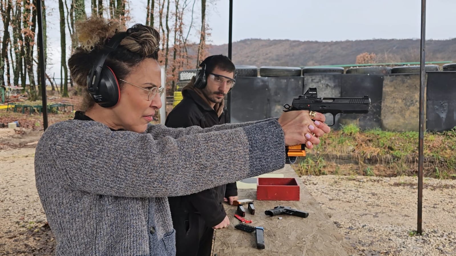 ביקור במטווח CZ במונטנגרו