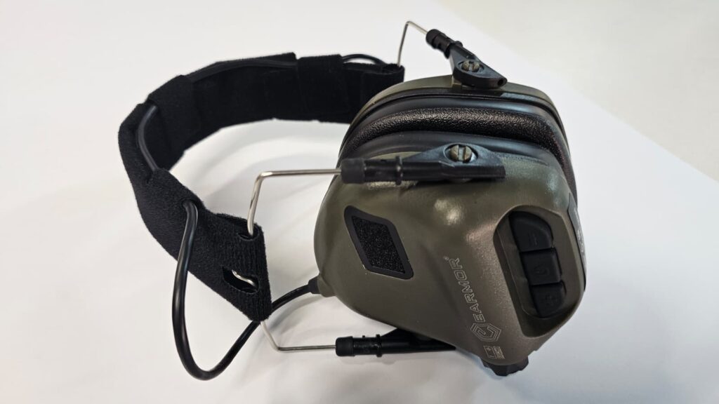 אוזניות EARMOR M31